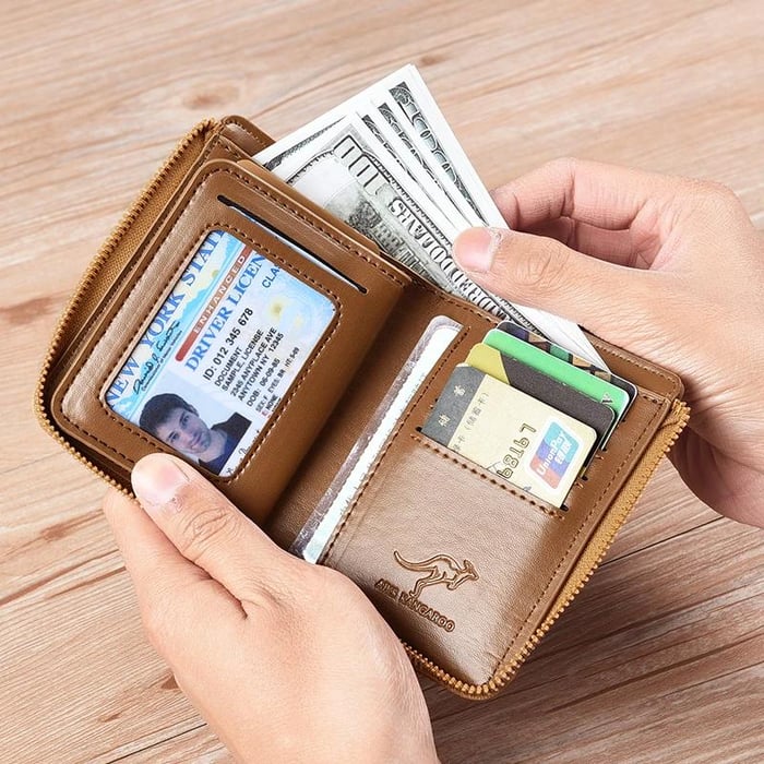 Portfel męski zapinany na zamek (zabezpieczony RFID)