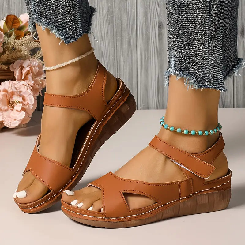 2025 new thick-soled fashionable sandals