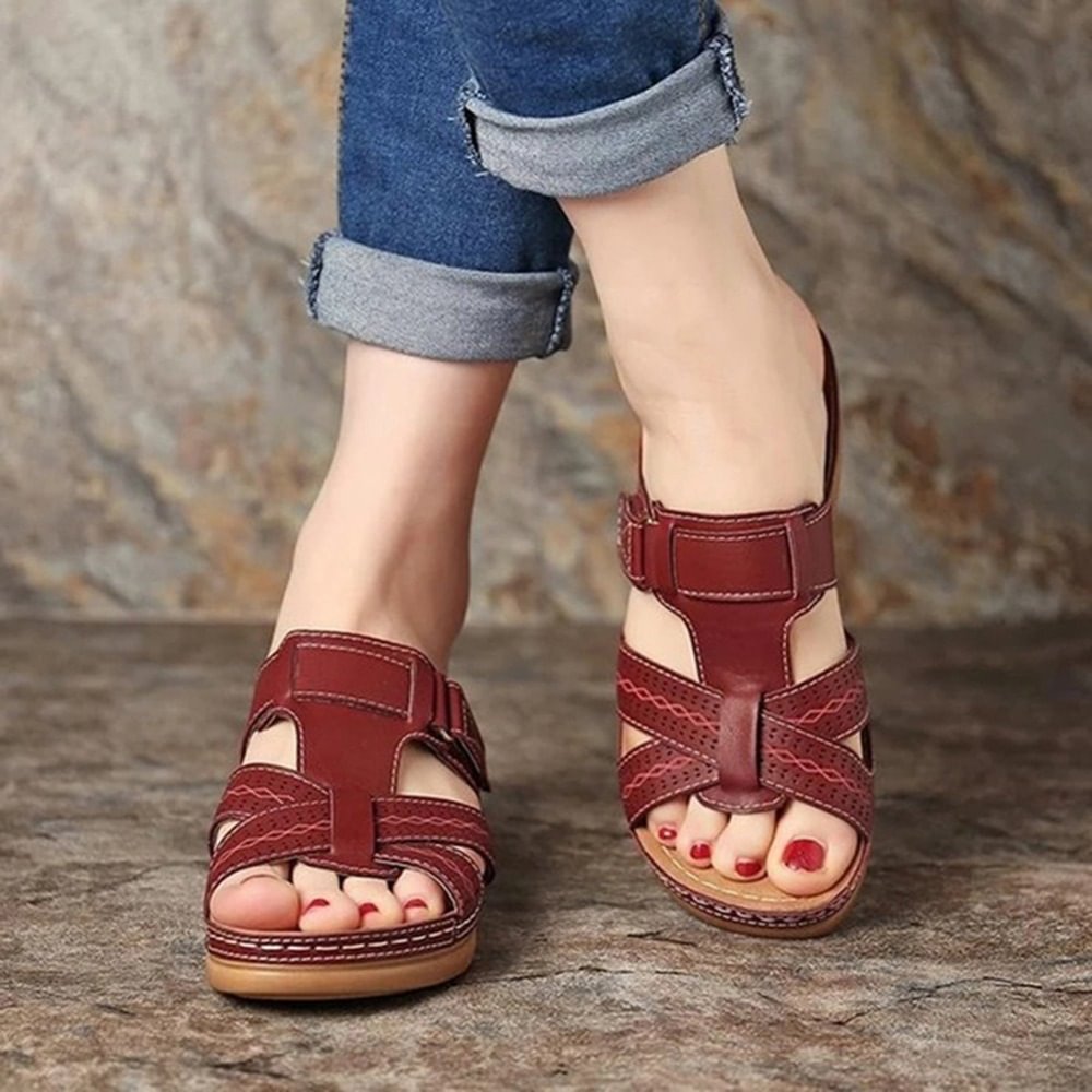 Women's high quality leather sandals