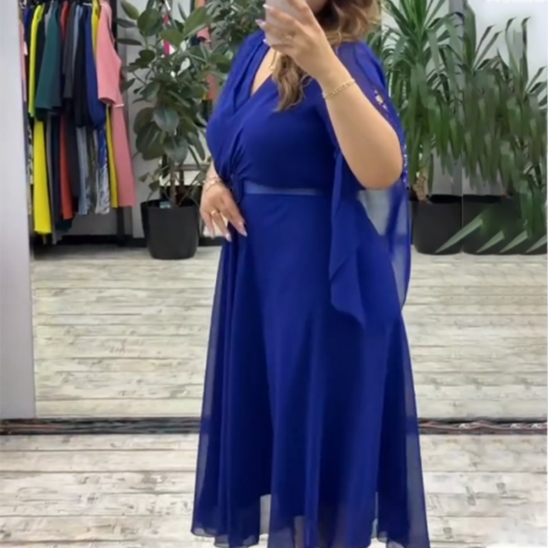 Elegancka damska sukienka z dekoltem w szpic
